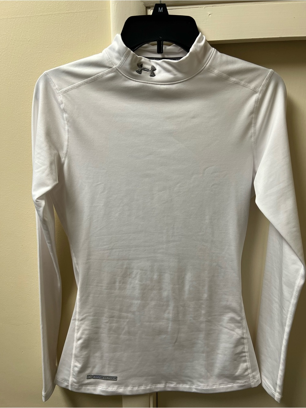 Under Armour White Women’s Long Sleeve Mock Neck Performance Top